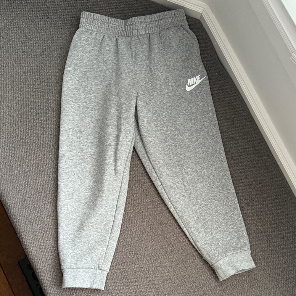 Nike Kids Heather Gray Joggers